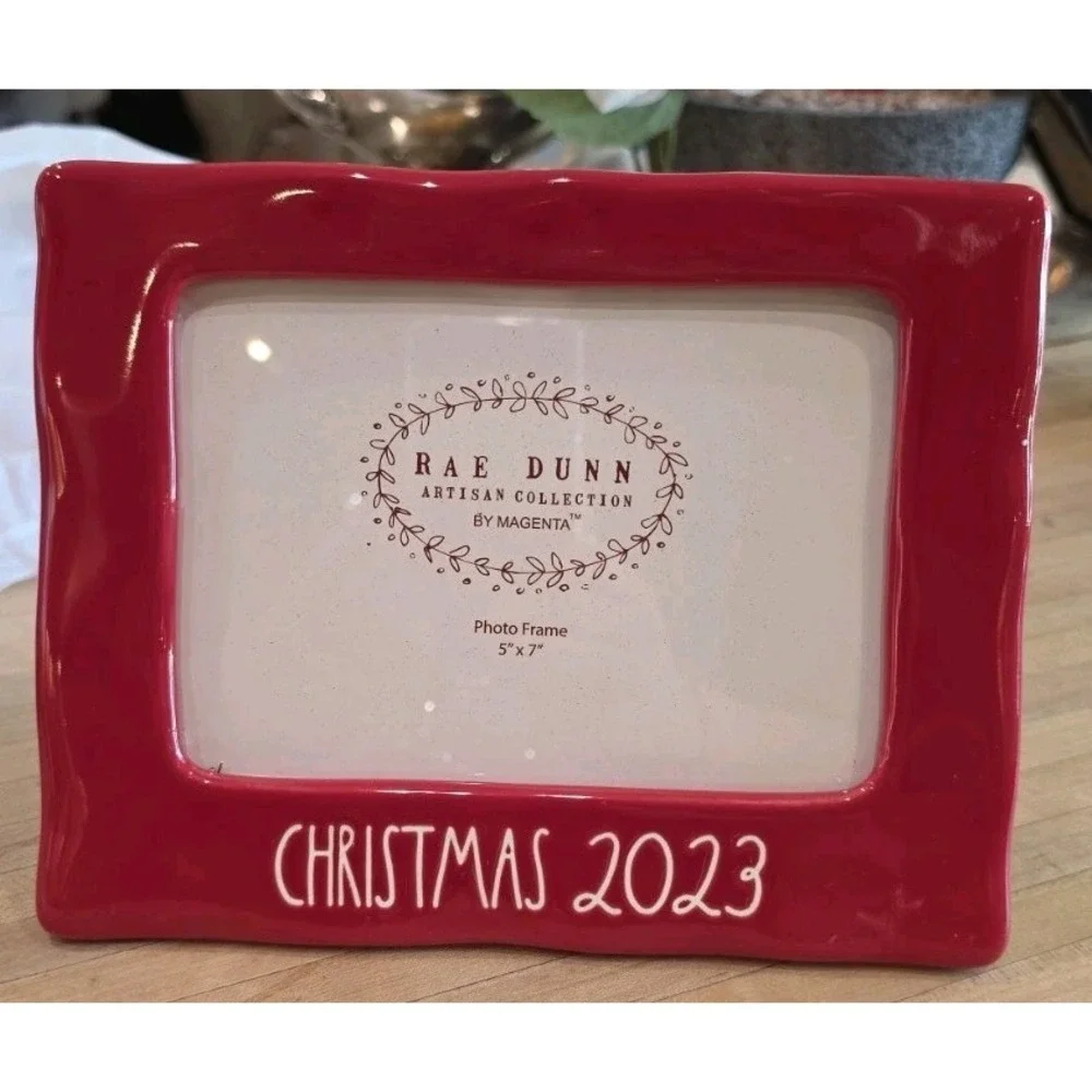 RAE DUNN Christmas 2023 Red Discontinued Photo Frame Collectible 5x7 Cottagecore